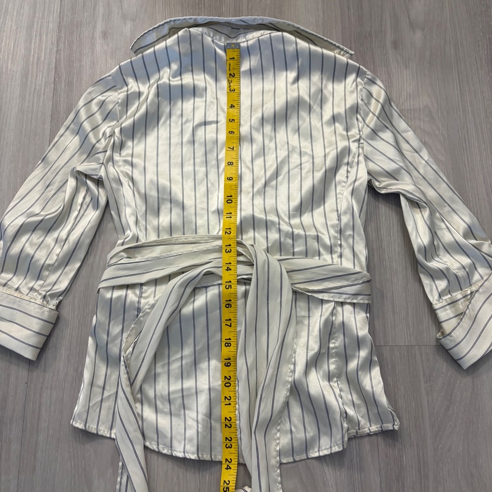 Zara Basic Womens Kimono Cream Pinstripe Satin Wrap Blouse Tie Waist Size M - Picture 11 of 13